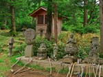 二荒山神社志津宮の石仏