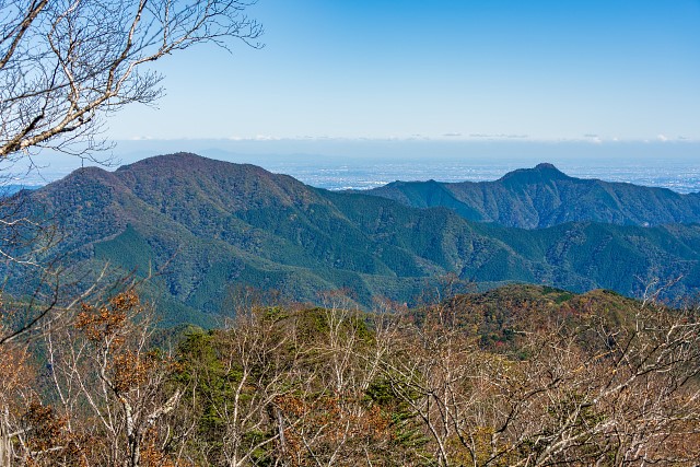 御前山と大岳山@展望台