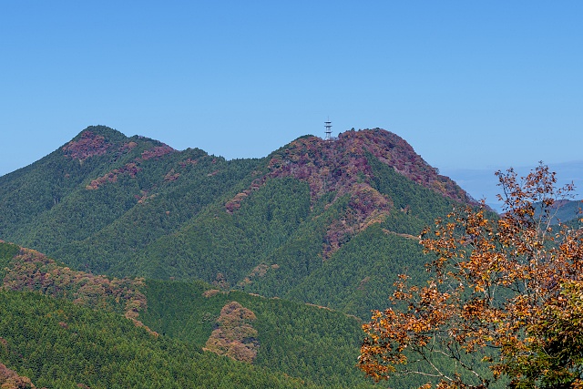 二子山と仁田山＠小高山