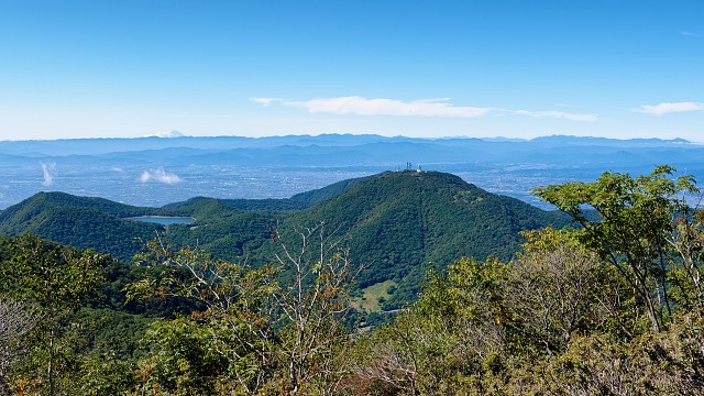 地蔵岳と小沼と奥秩父・八ヶ岳・富士山