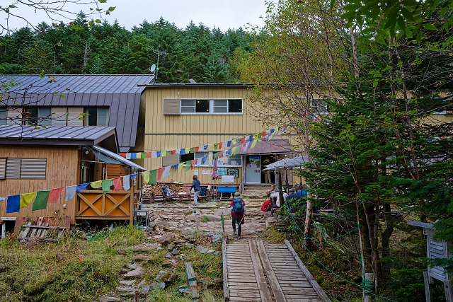 オーレン小屋・・休憩です