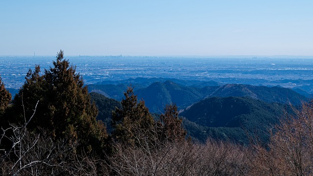 日和田山へ連なる稜線の山々＠関八州見晴台
