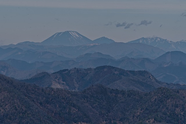 日光男体山と女峰山＠妙義山