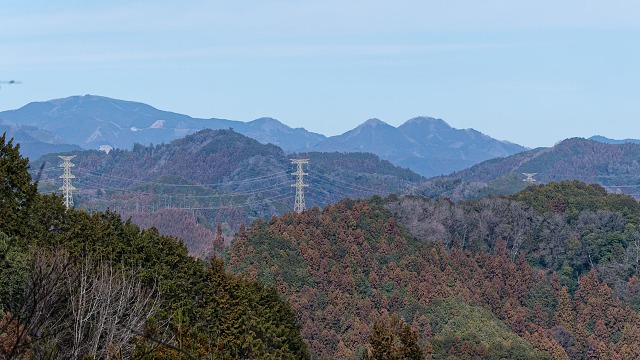 武川岳や伊豆ヶ岳を展望