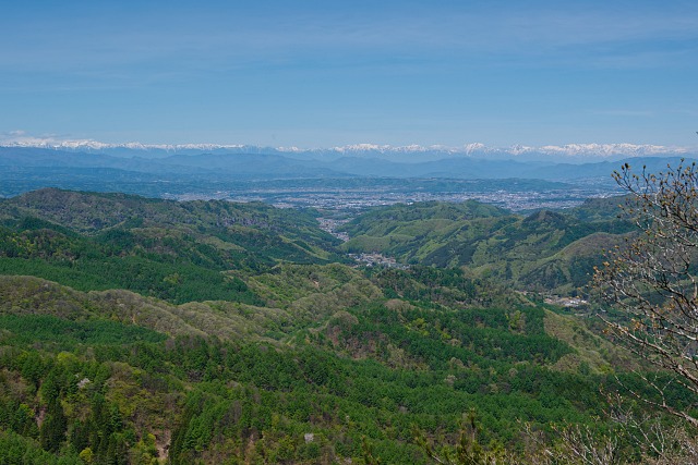 兜岩山の展望地から眺める北アルプス