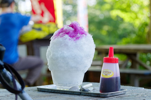 小仏城山名物・・かき氷